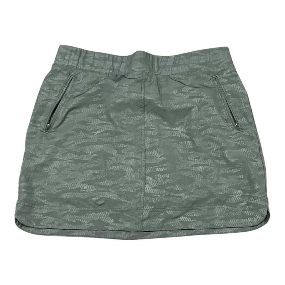 Orvis sz XL skirt in sage green with tonal camo pattern EUC